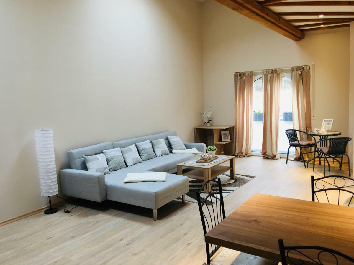 Ferienwohnung Am Nuerburgring/Wintersport Arft Acht Dış mekan fotoğraf