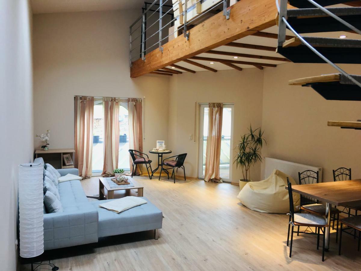 Ferienwohnung Am Nuerburgring/Wintersport Arft Acht Dış mekan fotoğraf