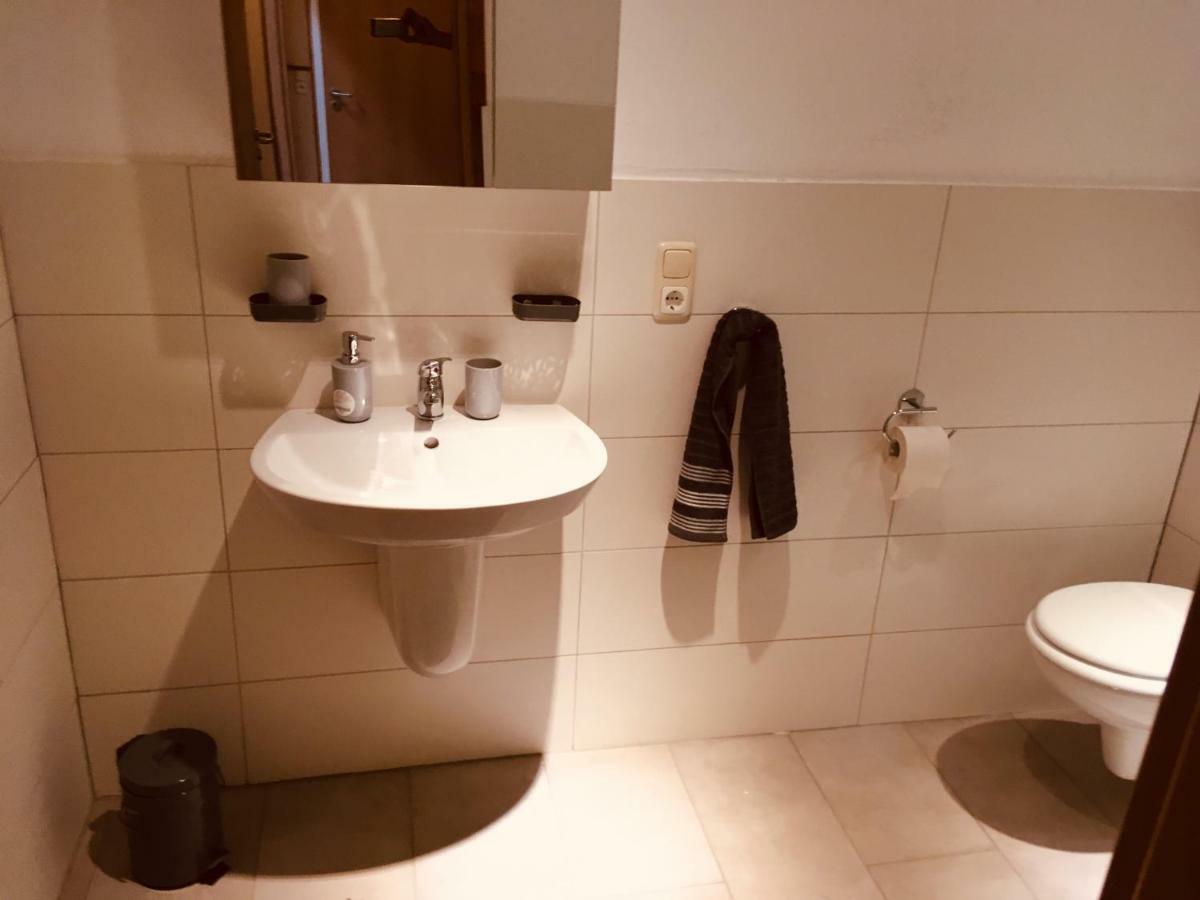Ferienwohnung Am Nuerburgring/Wintersport Arft Acht Dış mekan fotoğraf