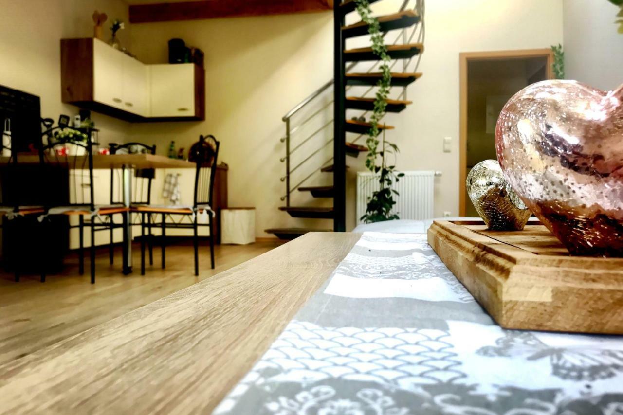 Ferienwohnung Am Nuerburgring/Wintersport Arft Acht Dış mekan fotoğraf